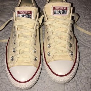 Cream Converse